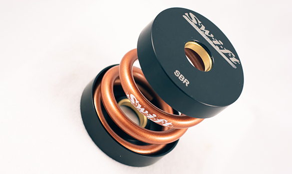 Retainer for Round Wire Bump Springs